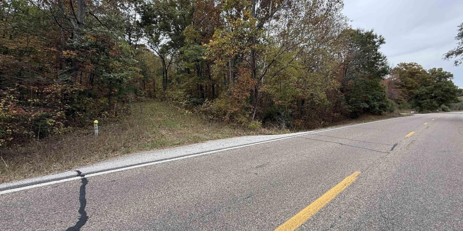 2 E St. Rd 58 Road, Bloomfield, Indiana 47424,MLS,202544134