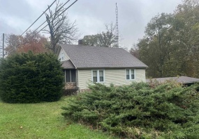 2462 Dixie Highway, Bedford, Indiana 47421,MLS,202544053