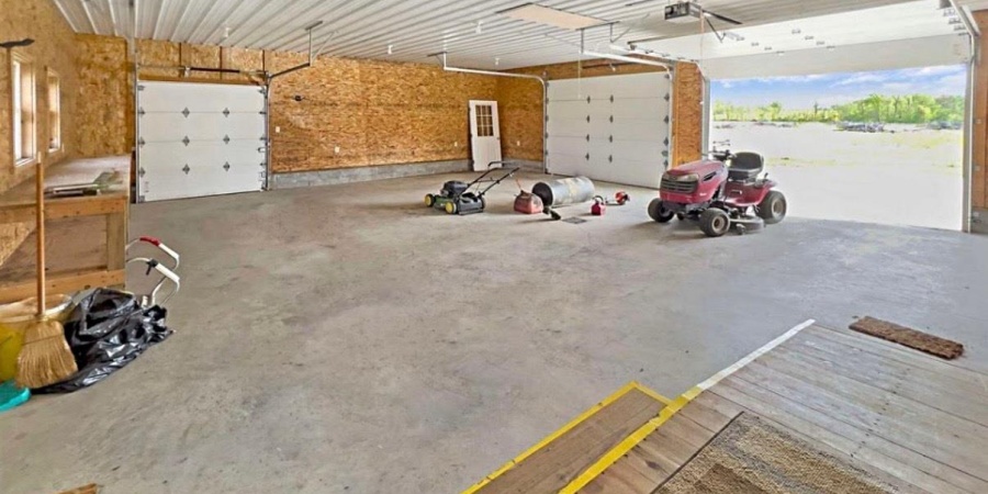 4499 S State Road 59, Linton, Indiana 47441,MLS,202544168