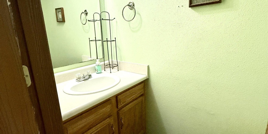 102 Elderbury Court, Mooresville, Indiana 46158-2056,MLS,202544220