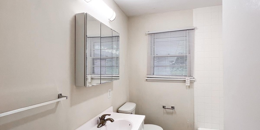 2500 E 8th Street, Bloomington, Indiana 47408,MLS,202544273