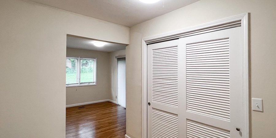 2500 E 8th Street, Bloomington, Indiana 47408,MLS,202544273