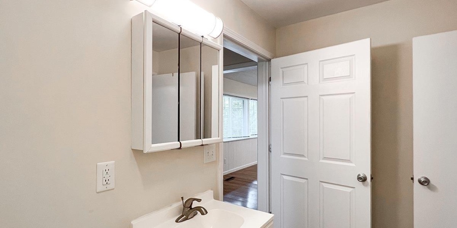 2500 E 8th Street, Bloomington, Indiana 47408,MLS,202544273