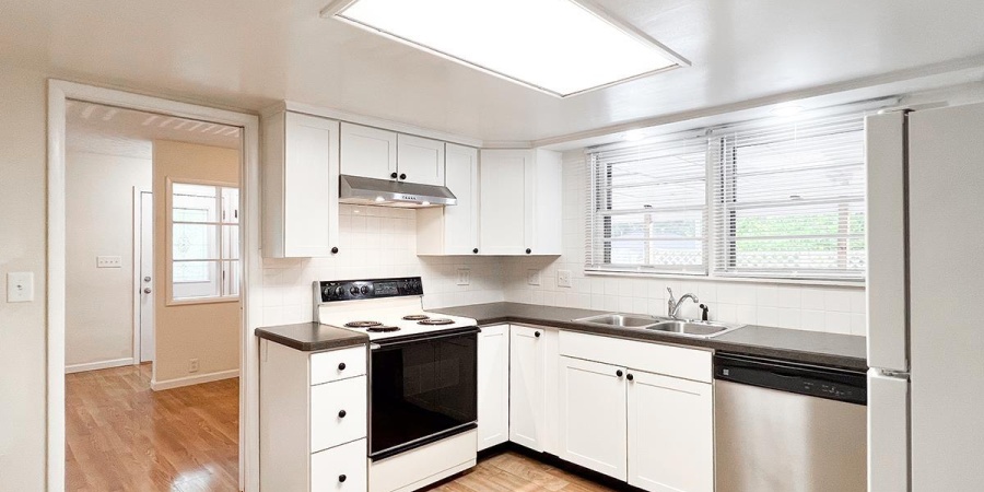 2500 E 8th Street, Bloomington, Indiana 47408,MLS,202544273