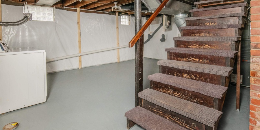 1420 E Maxwell Lane, Bloomington, Indiana 47401,MLS,202504593