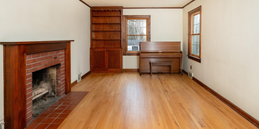 1420 E Maxwell Lane, Bloomington, Indiana 47401,MLS,202504593