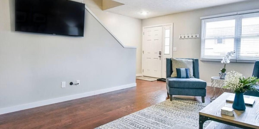 520 W Northlane Drive, Bloomington, Indiana 47404,MLS,202544374