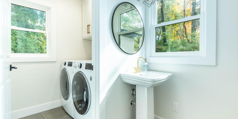 621 S Pleasant Ridge Drive, Bloomington, Indiana 47401,MLS,202544379