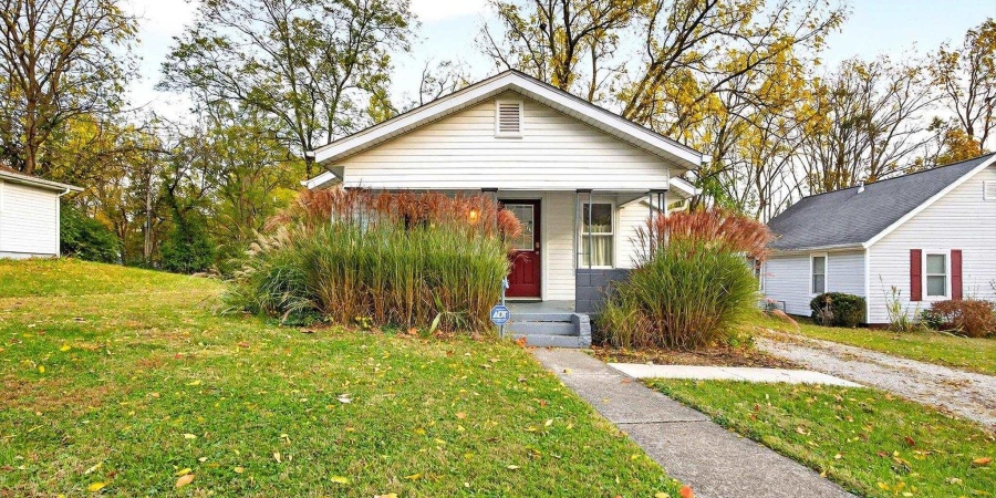 1010 W 10th Street, Bloomington, Indiana 47404,MLS,202544399