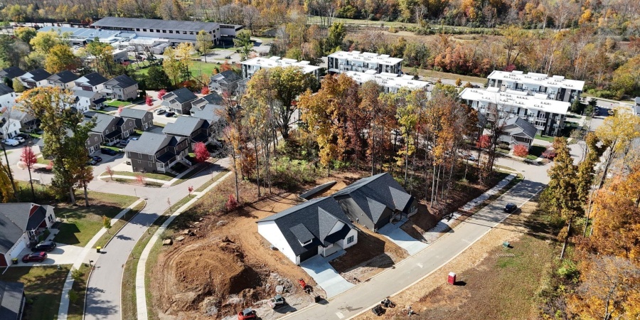 1743 W Ezekiel Drive, Bloomington, Indiana 47403,MLS,202544410