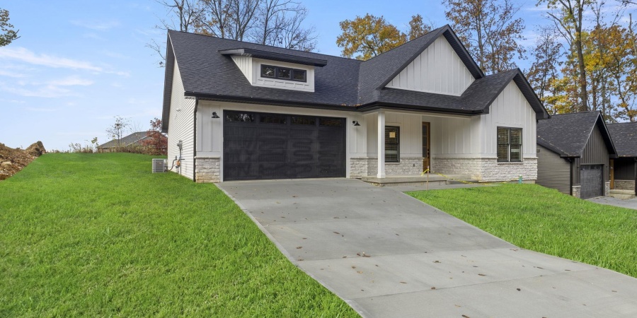 1743 W Ezekiel Drive, Bloomington, Indiana 47403,MLS,202544410