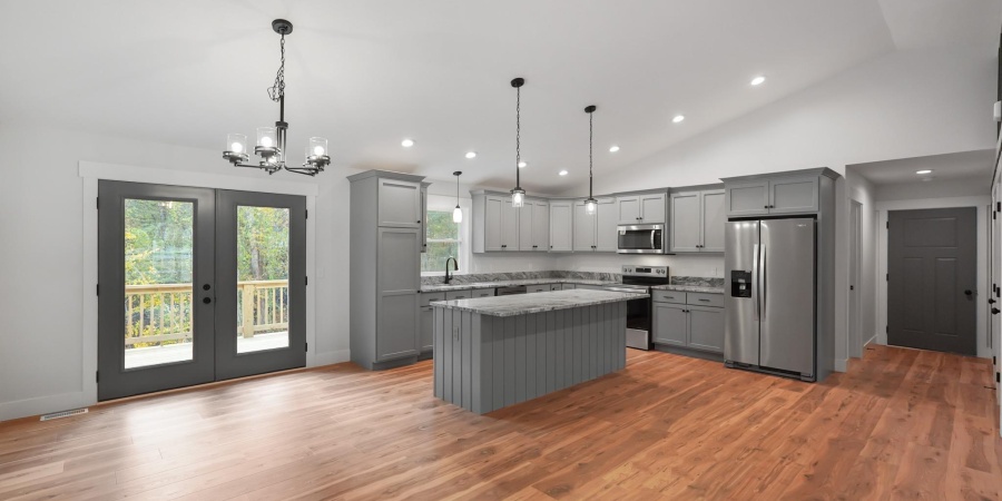 175 Pine Valley Court, Nashville, Indiana 47448-9163,MLS,202544574