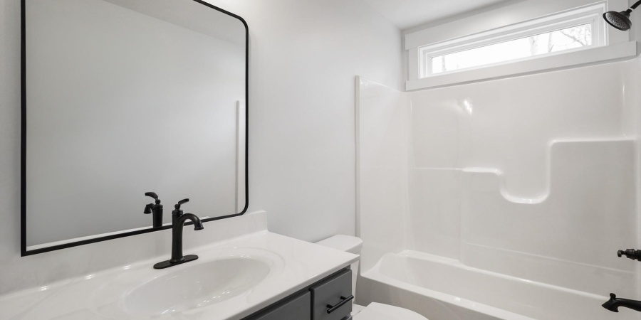 175 Pine Valley Court, Nashville, Indiana 47448-9163,MLS,202544574