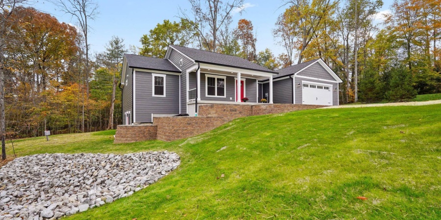 175 Pine Valley Court, Nashville, Indiana 47448-9163,MLS,202544574