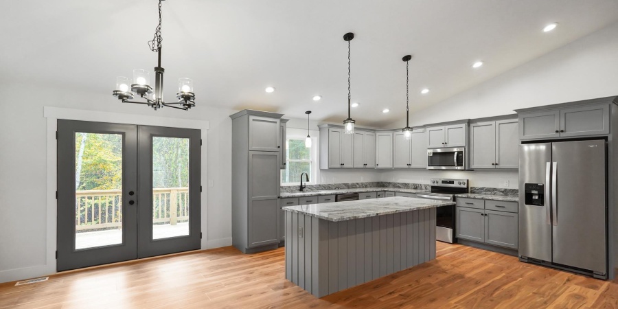 175 Pine Valley Court, Nashville, Indiana 47448-9163,MLS,202544574