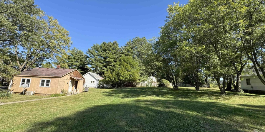 1015 W Gourley Pike, Bloomington, Indiana 47404,MLS,202544581