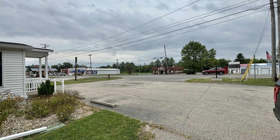 1220 NE A Street, Linton, Indiana 47441,MLS,202544616