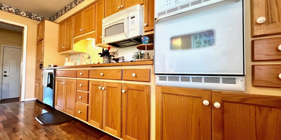 2858 Hillside Drive, Bedford, Indiana 47421,MLS,202544627