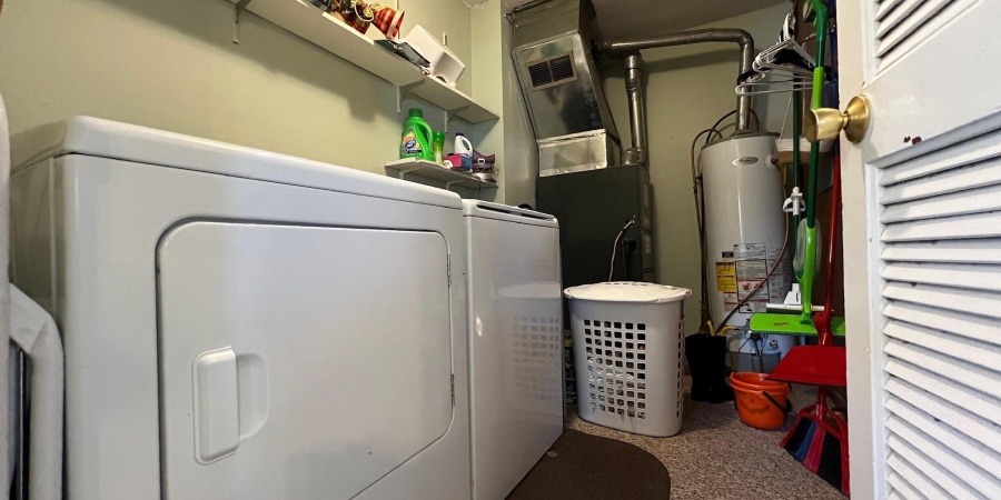 2858 Hillside Drive, Bedford, Indiana 47421,MLS,202544627