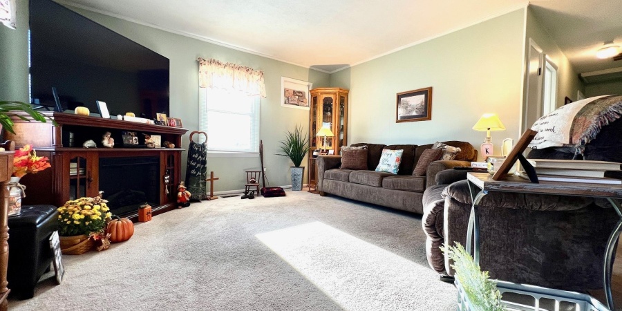 2858 Hillside Drive, Bedford, Indiana 47421,MLS,202544627