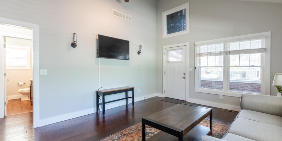 1205 S Lincoln Street, Bloomington, Indiana 47401,MLS,202544657