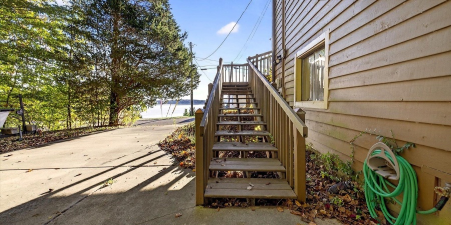 7759 N Lakeview Drive, Unionville, Indiana 47468,MLS,202544664