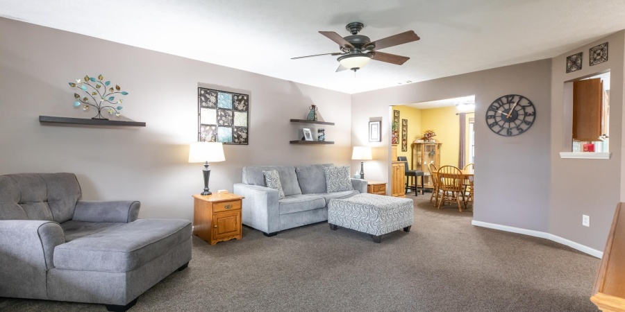 4586 S Hummingbird Court, Bloomington, Indiana 47401,MLS,202530706