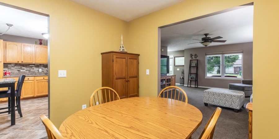 4586 S Hummingbird Court, Bloomington, Indiana 47401,MLS,202530706