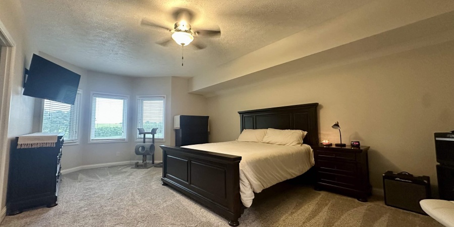 9103 Front Nine Drive, Bloomington, Indiana 47401,MLS,202544810