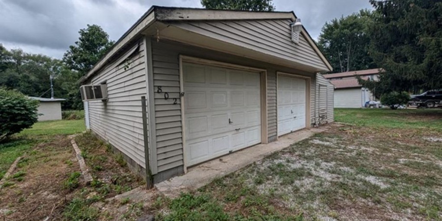 802 N 38Th Street, Terre Haute, Indiana 47803-1141,MLS,202544824