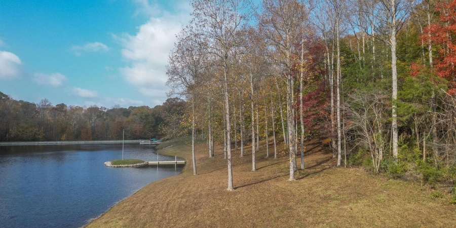 2556 E Sailor Lane, Bloomington, Indiana 47401,MLS,202544912