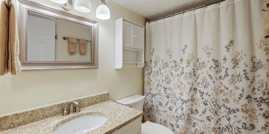 9018 S Pointe Ridge Lane, Bloomington, Indiana 47401,MLS,202544873