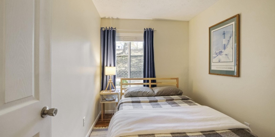 9018 S Pointe Ridge Lane, Bloomington, Indiana 47401,MLS,202544873