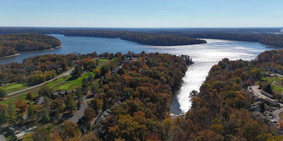 9018 S Pointe Ridge Lane, Bloomington, Indiana 47401,MLS,202544873