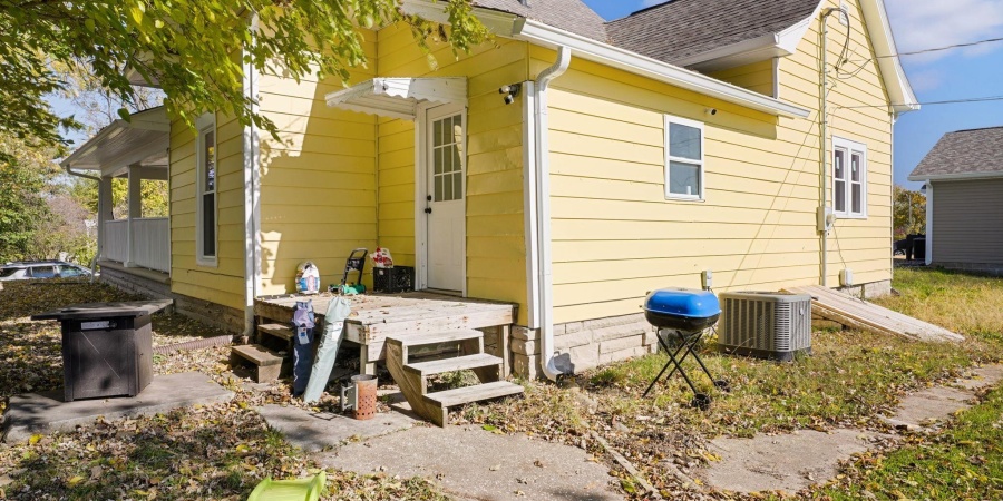 624 15th Street, Bedford, Indiana 47421,MLS,202544965