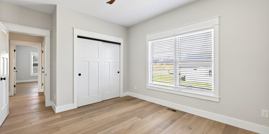 724 E Crestline Drive, Bloomington, Indiana 47401,MLS,202545004