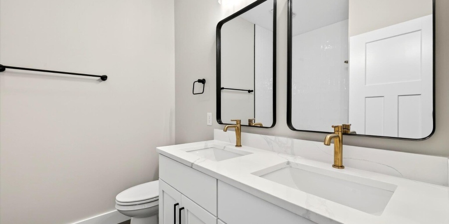 724 E Crestline Drive, Bloomington, Indiana 47401,MLS,202545004