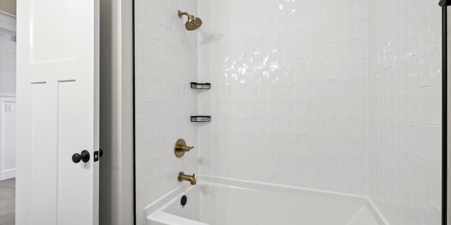 724 E Crestline Drive, Bloomington, Indiana 47401,MLS,202545004