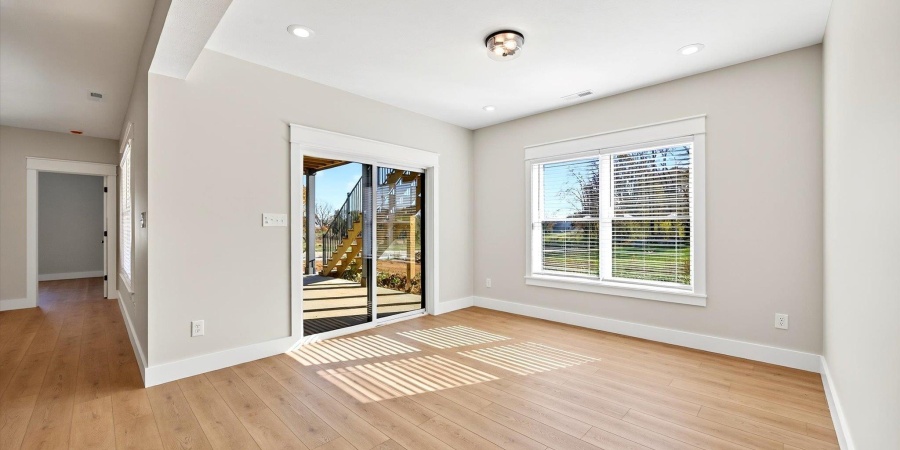 724 E Crestline Drive, Bloomington, Indiana 47401,MLS,202545004