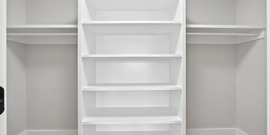 724 E Crestline Drive, Bloomington, Indiana 47401,MLS,202545004