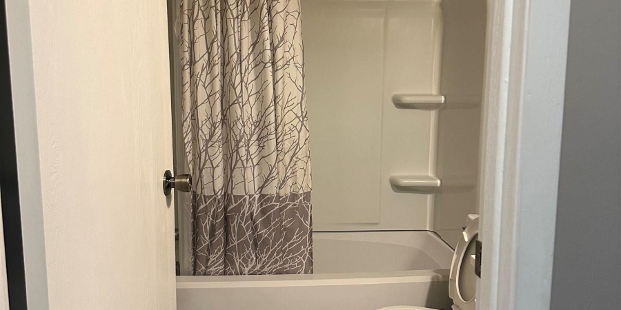 562 E Graham Place, Bloomington, Indiana 47401,MLS,202545012