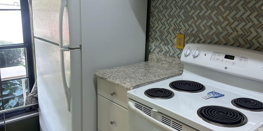 562 E Graham Place, Bloomington, Indiana 47401,MLS,202545012