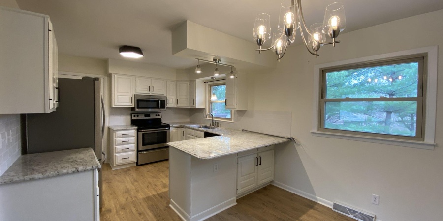 1100 E Prairie Drive, Bloomington, Indiana 47408,MLS,202545018