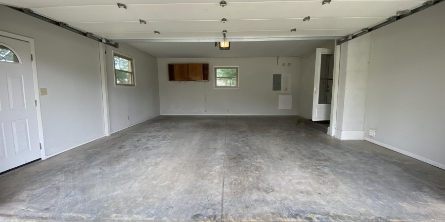 1100 E Prairie Drive, Bloomington, Indiana 47408,MLS,202545018