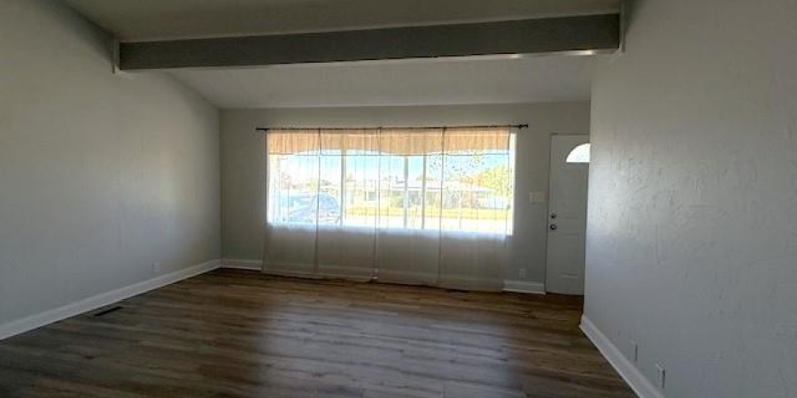 210 Shawnee Drive, Bedford, Indiana 47421,MLS,202545017