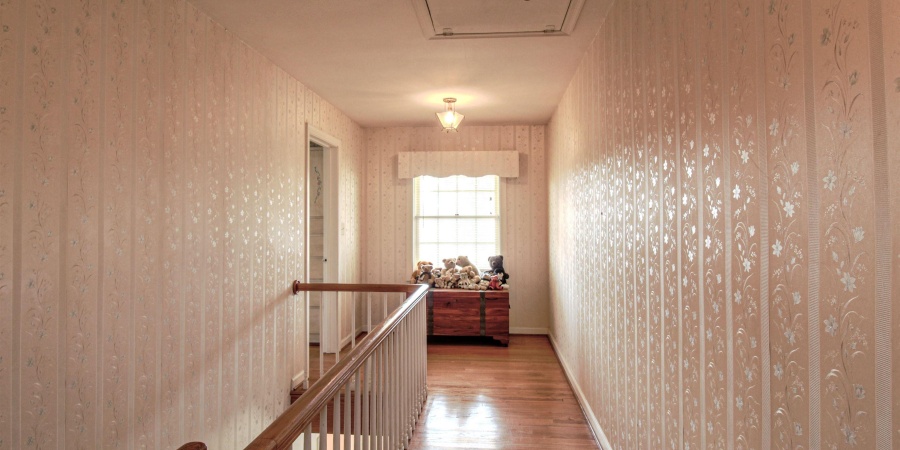 7 Mapleton Drive, Bedford, Indiana 47421-3436,MLS,202545160