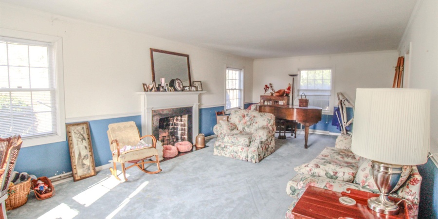 7 Mapleton Drive, Bedford, Indiana 47421-3436,MLS,202545160