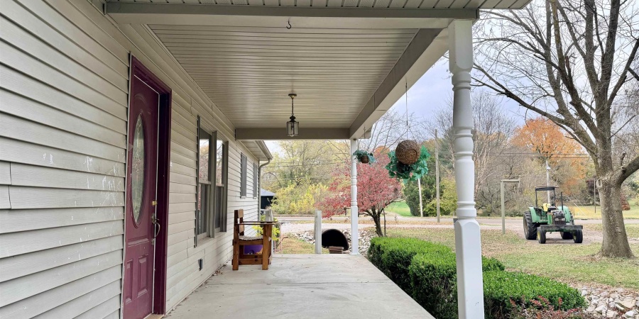 80 SE 12TH Street, Linton, Indiana 47441,MLS,202545166