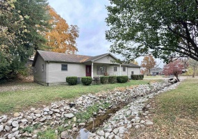 80 SE 12TH Street, Linton, Indiana 47441,MLS,202545166