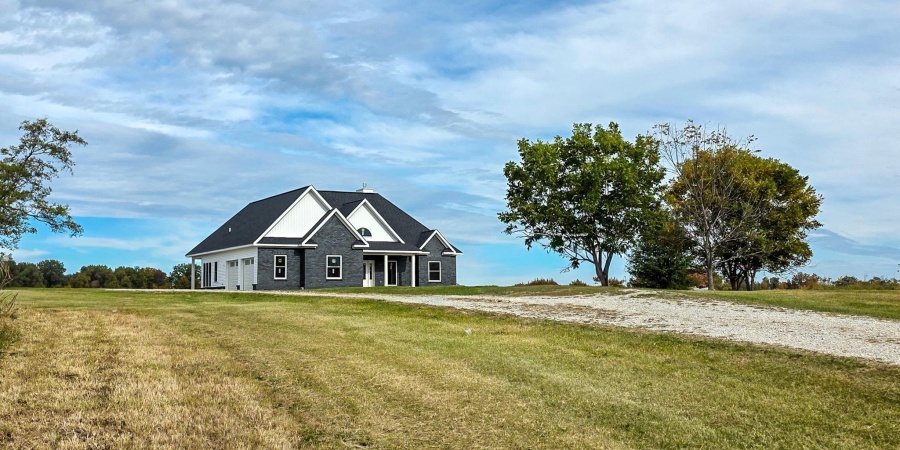 8247 E State Road 54, Bloomfield, Indiana 47424,MLS,202545167